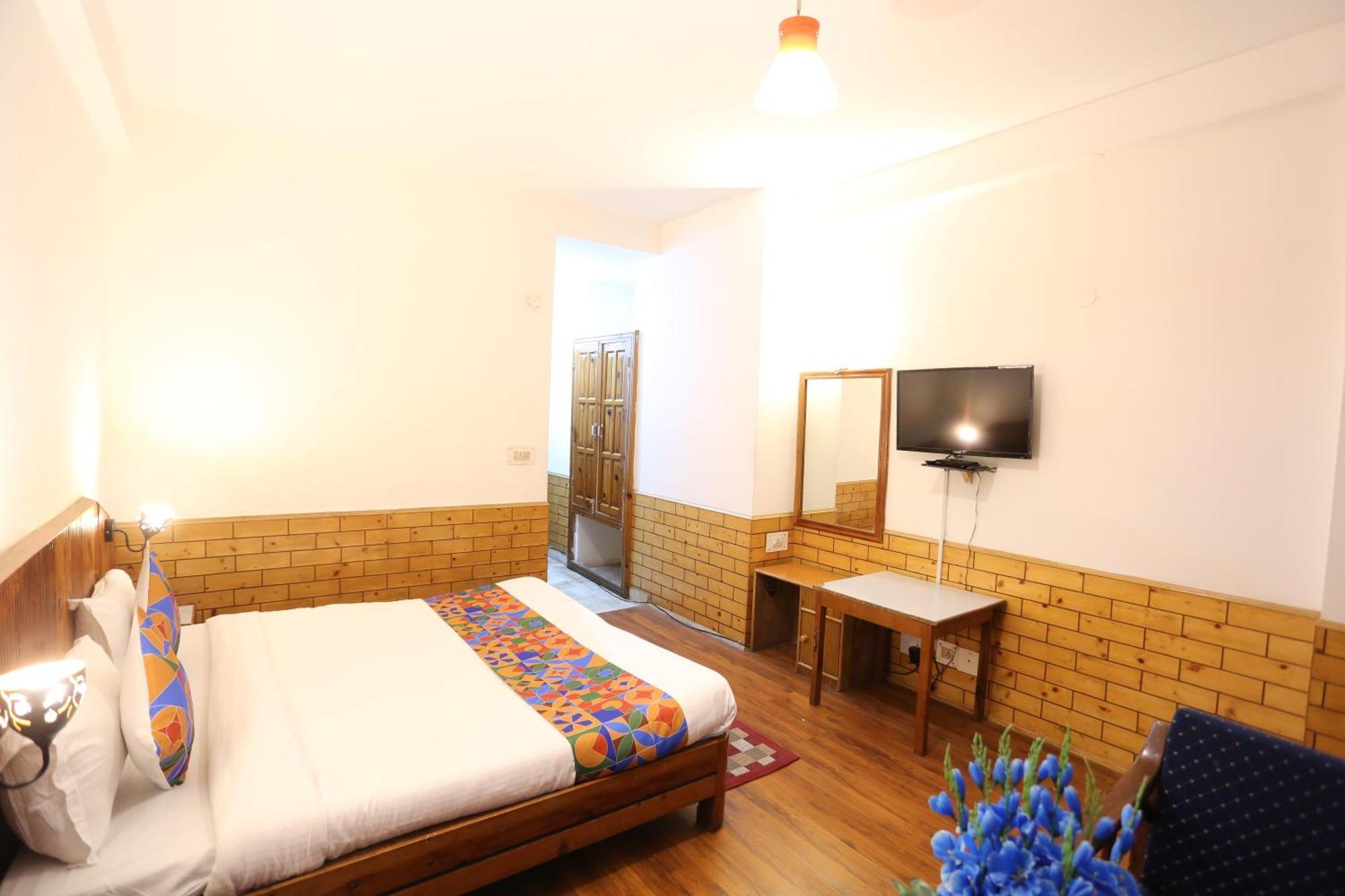 Hotel Surbhi Vashist Exteriér fotografie