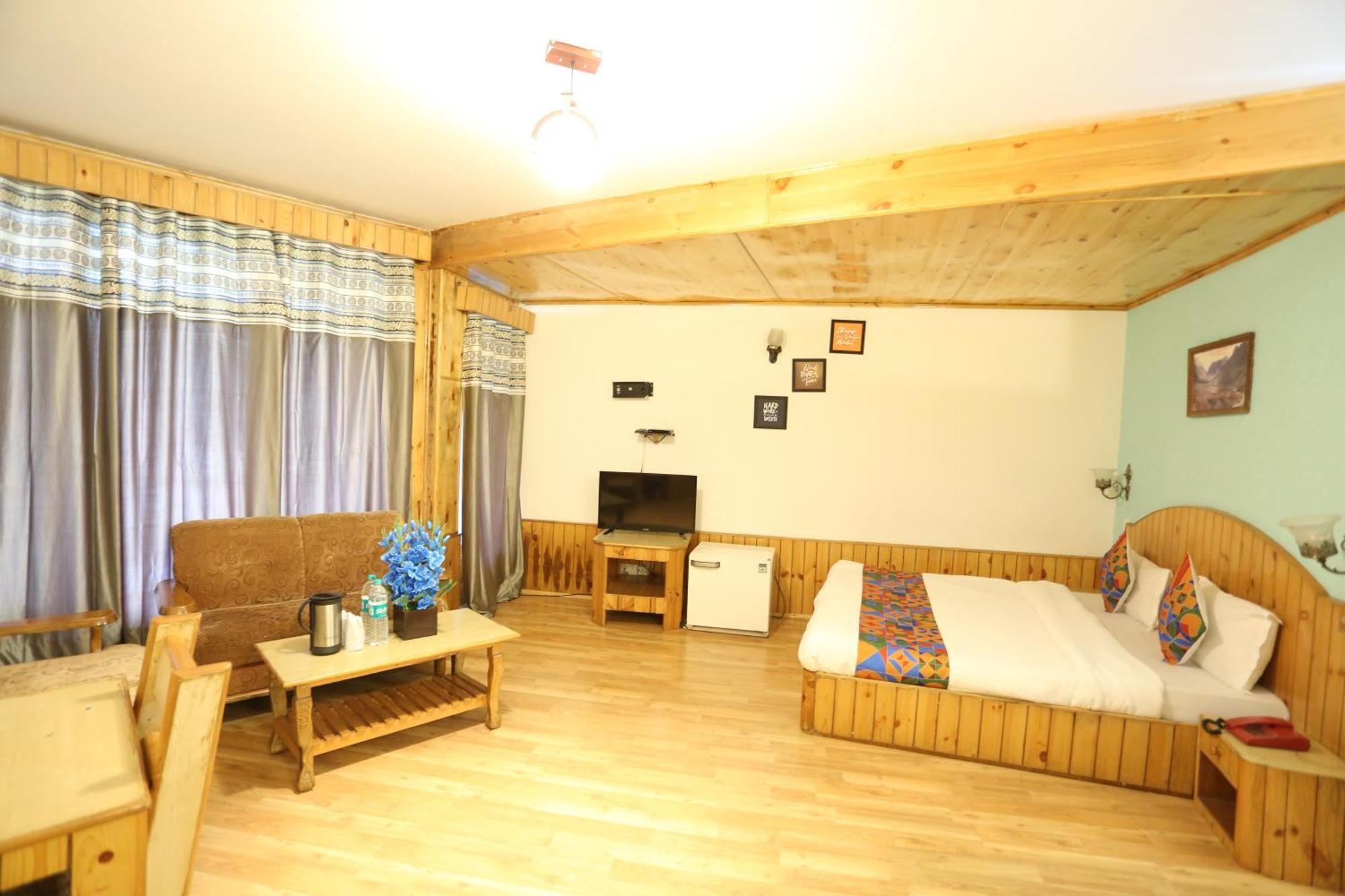 Hotel Surbhi Vashist Exteriér fotografie